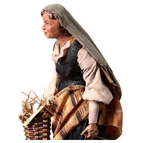 Old woman with hens, 18 cm Angela Tripi terracotta nativity 