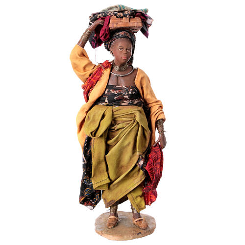 Moor woman with laundry basket on her head for Tripi's Nativity Scene with 18 cm terracotta characters 1