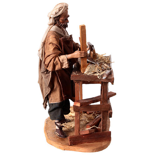 Joiner with bench and tools for Tripi's Nativity Scene with 18 cm terracotta characters 6