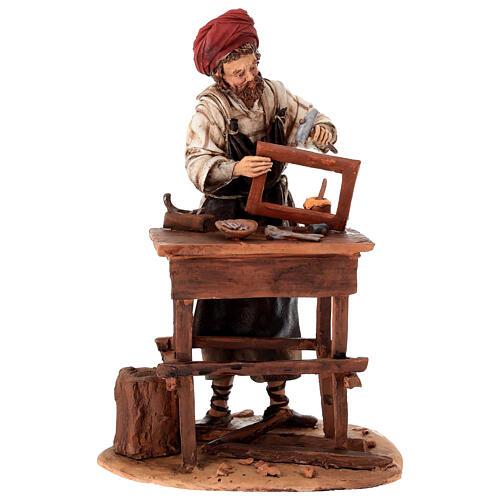 Carpenter with bench and tools, 18 cm Angela Tripi nativity scene 3