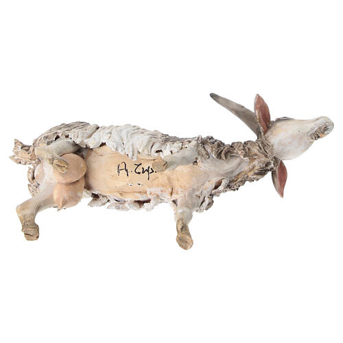 Femme donnant à boire à ses chèvres crèche 18 cm Angela Tripi 7