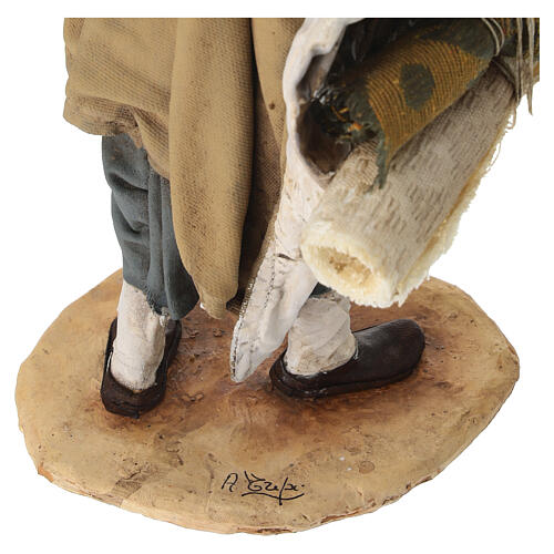 Man with mushrooms for terracotta Angela Tripi's Nativity Scene of 30 cm 10