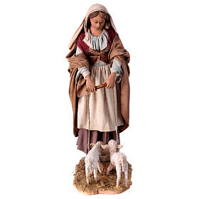 Sheperdess with lambs for terracotta Angela Tripi's Nativity Scene of 30 cm