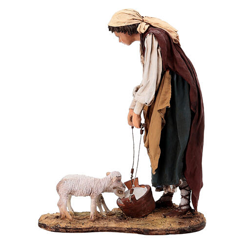 Sheperdess with lambs for terracotta Angela Tripi's Nativity Scene of 30 cm 7