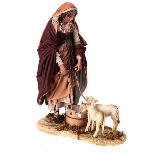 Shepherdess with little lambs 30 cm Angela Tripi terracotta 5