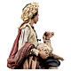 Pastor sentado com ovelha para presépio de Angela Tripi com figuras de 30 cm s6