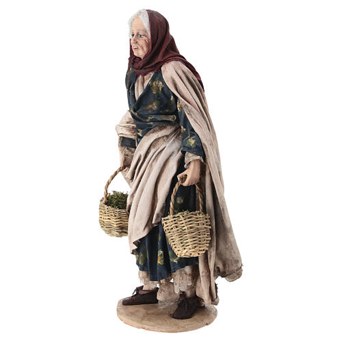 Elderly woman with baskets 30 cm Angela Tripi terracotta 3