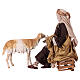 Pastor sentado com ovelha para presépio Angela Tripi de 30 cm s7