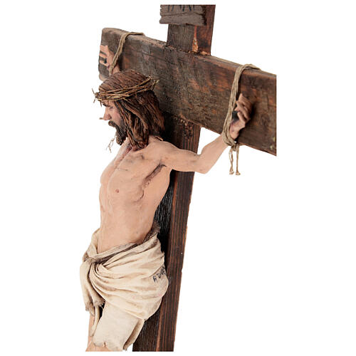 Gekreuzigter Christus – Kruzifix 70 × 33 cm aus Terrakotta von Angela Tripi 8