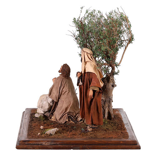 Jésus en prière dans le jardin des oliviers avec un apôtre 30 cm Angela Tripi 11