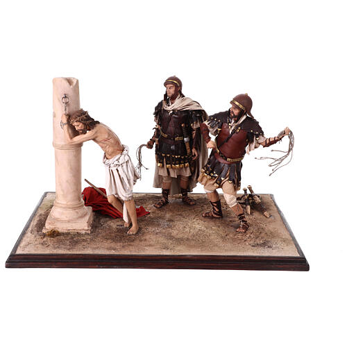 Scène Flagellation de Jésus avec soldats 30 cm Angela Tripi 1