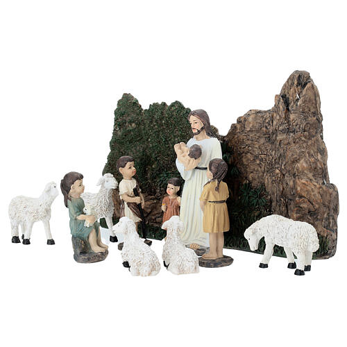 Set Jesus mit Hirten und Schäfchen 10 cm mit bemalten Harzfiguren für die Osterkrippe 3