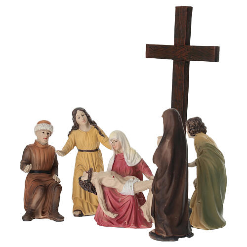 Ensemble Descente de croix avec Marie tenant Jésus, résine peinte, crèche de Pâques de 10 cm 3