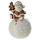 Papá Noel con árbol en bola porcelana iluminada 15 cm s1