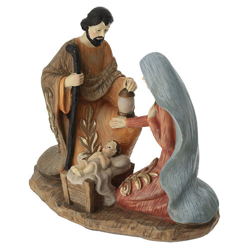 Wood-effect resin Nativity sculptural group, 25 cm 3