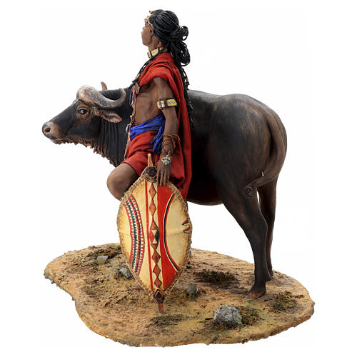Scena Masai con bufalo Presepe Angela Tripi 30 cm 5
