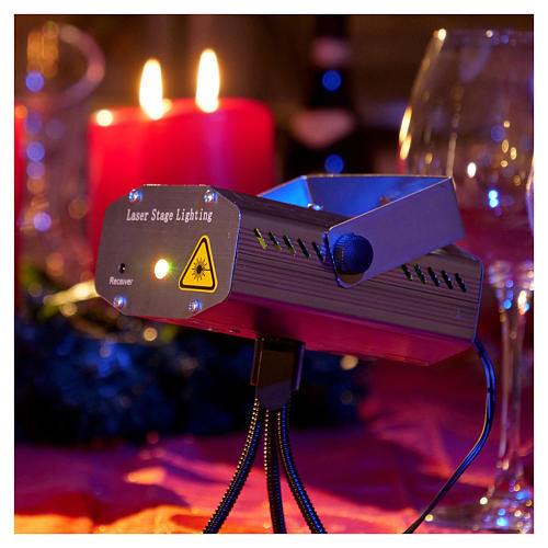 Laser-Projektor mit grünem und rotem Weihnachtsmotiv zzgl. Fernbedienung 2