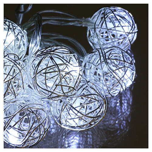 Luces Esferas ovillo metal 10 led Blanco hielo uso interno 2