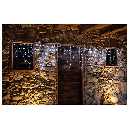 Świąteczne oświetlenie typu „stalaktyty” z 180 diodami LED w kolorze lodowej bieli, do użytku wewnętrznego i zewnętrznego 4