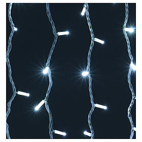 Extendable curtain with 100 cold white Jumbo LED lights