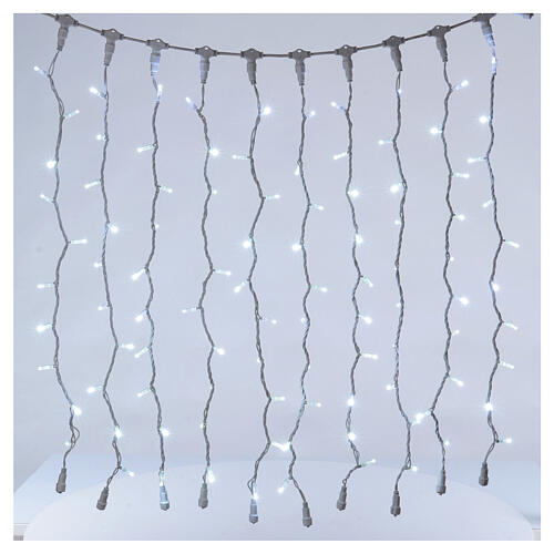 Extendable curtain with 100 cold white Jumbo LED lights 3
