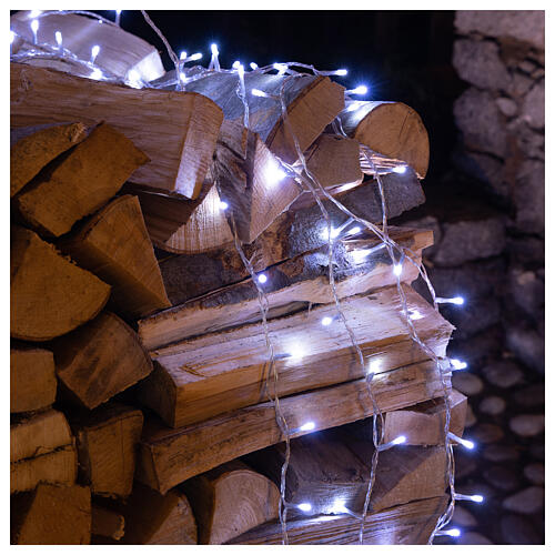 Luzes de Natal pisca-pisca 800 lâmpadas LED brancas frias e multicoloridas dois-em-um 56 metros com cabo transparente, interior/exterior 4