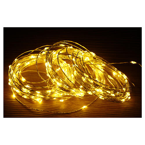 Battery Christmas lights, 200 warm white LED drops, pliable copper cable, 20 m, with remote 5