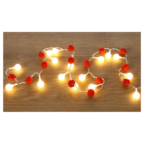 Cadena 20 led blanco cálido 150 cm pompones rojos 1