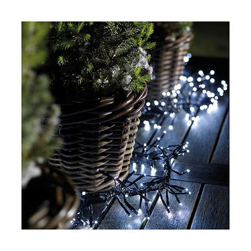 Cluster twinkle chain of 3000 cold white LED Christmas lights, 8 light plays, 27 m, in/outdoor 7