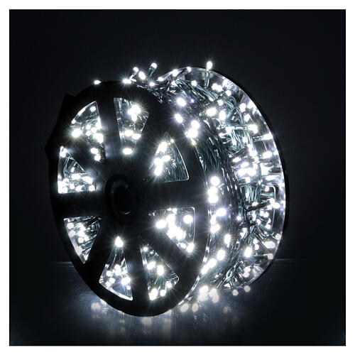 Chaîne lumineuse 960 LEDs lumière froide bobine avec enrouleur 48 m int/ext 2