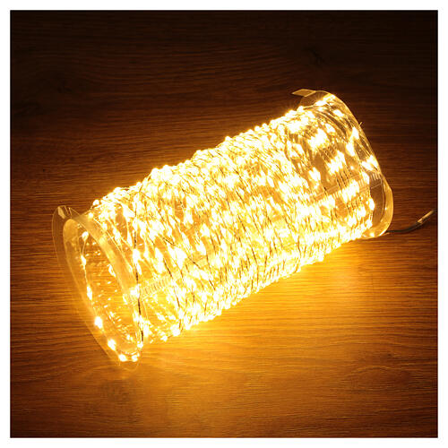 Lighting chain of 600 warm white nanoLEDs, silver wire, remote, 9 m, indoor/outdoor 3