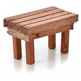 Mesa de madera 6x3.5x3.5 cm.