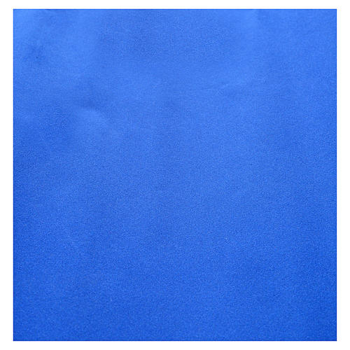Rouleau papier bleu velours 70x50 cm pour crèche 2