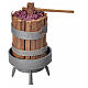 Pressoir en bois avec raisins pour crèche h 9,5cm s1