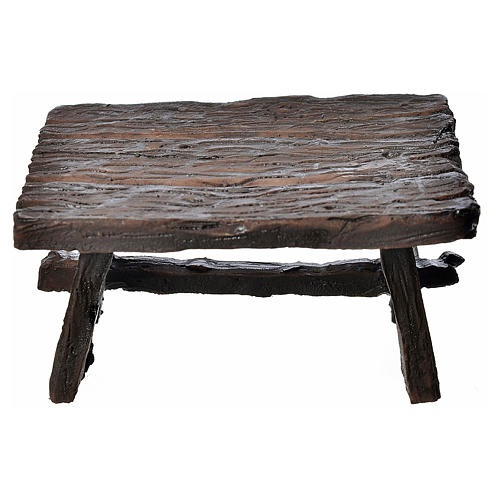 Table in resin 8,5x6x4,5cm 1