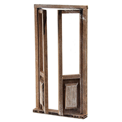 Puerta con marco de madera para belén 13,5x5,5 3