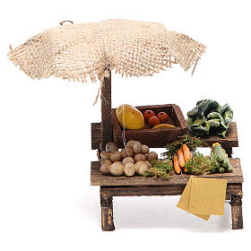 Comida em Miniatura para Presépio: Banca presépio com chapéu de sol hortaliça 12x10x12 cm