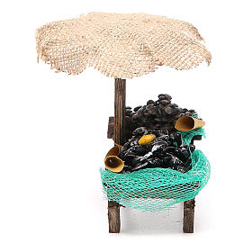 Nativity Bench mussels and clams and beach umbrella 12x10x12cm