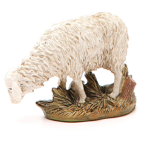 Schaf mit gesenktem Kopf aus Kunstharz der preisgünstigen Linie Martino Landi für 12 cm Krippe 1