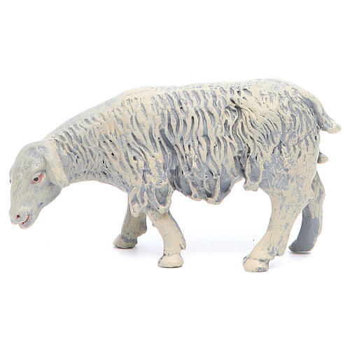 4 Grazing Sheep in resin for a 25cm crib 2