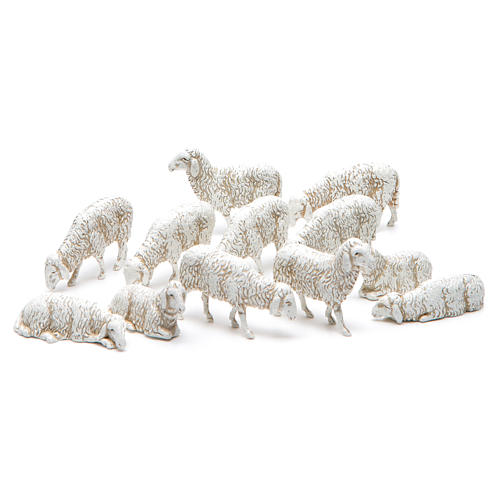 Mixed Sheeps 4cm, 12 pcs for a Moranduzzo Nativity. 1