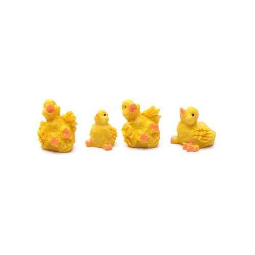Ducks in resin measuring 1,5 cm, 4 figurines 1
