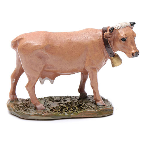 Vaca em resina para presépio Linha Martino Landi com figuras de pastor de altura média 10 cm 1
