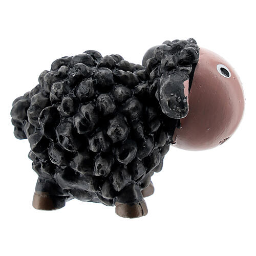 Schaf (4 cm) mit schwarzem Fell aus Harz fűr Weihnachtskrippe, Kinderlinie, 8 cm 2