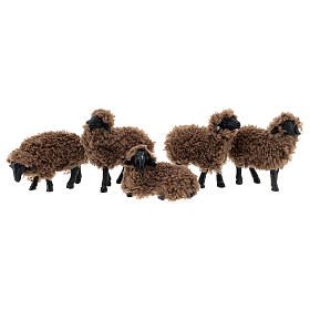 Set aus 5 braunen Schafen aus Harz, 16 cm