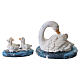 Famiglia di cigni bianchi con piccoli nello stagno per presepe 8-10 cm s4