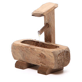 Fuente para belén madera oscura 8x5x8 cm