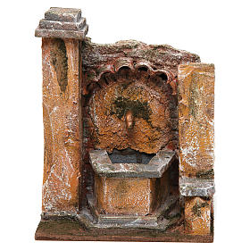 Fontaine crèche ancienne 18x16x16 cm