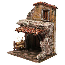 Cabanas e Grutas para Presépio: Casa com estábulo para presépio 30x24x18 cm