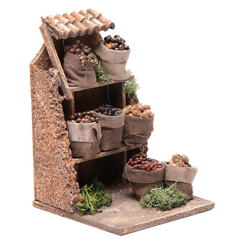 Nuts and olives stall for Neapolitan Nativity measuring 10x8x4cm 3